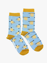 Load image into Gallery viewer, Knitting and Yarn Eco-Friendly Women's Mismatched Socks