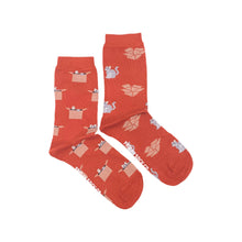 Load image into Gallery viewer, Women's Socks | Orange Cat & Box | Mismatched Socks: Women’s 5 – 10