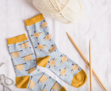 Load image into Gallery viewer, Knitting and Yarn Eco-Friendly Women&#39;s Mismatched Socks
